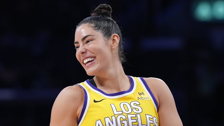 Aug 5, 2025; Los Angeles, California, USA; LA Sparks guard Kelsey Plum (10) smiles with the ball after a whistle in the first half against the Indiana Fever at Crypto.com Arena. Mandatory Credit: Kirby Lee-Imagn Images Aug 5, 2025; Los Angeles, California, USA; LA Sparks guard Kelsey Plum (10) smiles with the ball after a whistle in the first half against the Indiana Fever at Crypto.com Arena. Mandatory Credit: Kirby Lee-Imagn Images