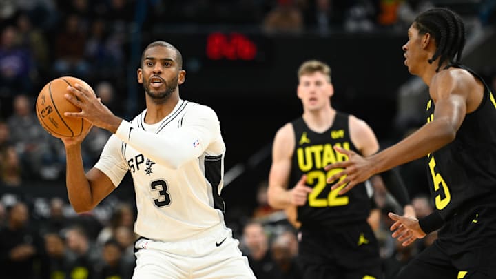 San Antonio Spurs v Utah Jazz