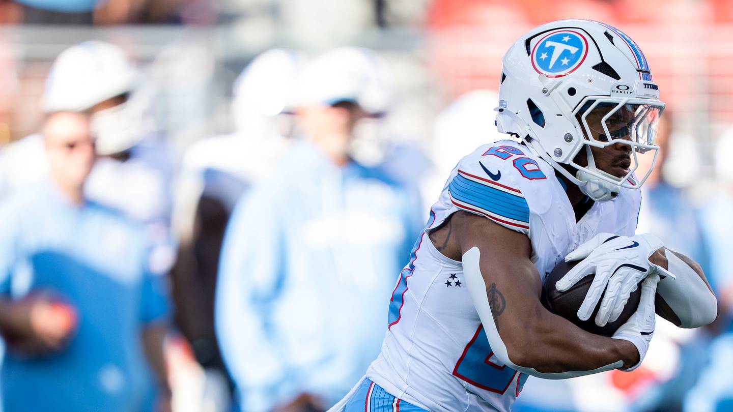 Tony Pollard's Starting Spot With Titans Appears Safe — For Now