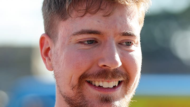 MrBeast Holds Car Giveaway At Sydney Opera House To Launch Feastables In Australia