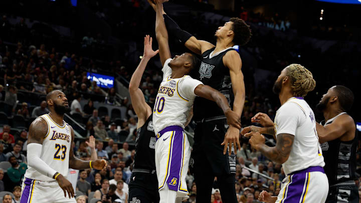 Los Angeles Lakers v San Antonio Spurs - Emirates NBA Cup