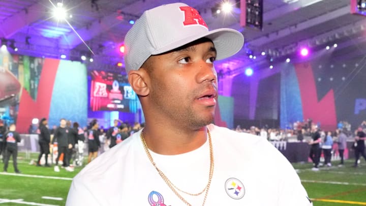 AFC quarterback Russell Wilson (3) of the Pittsburgh Steelers during the Pro Bowl Skills Challenge at Nicholson Fieldhouse.