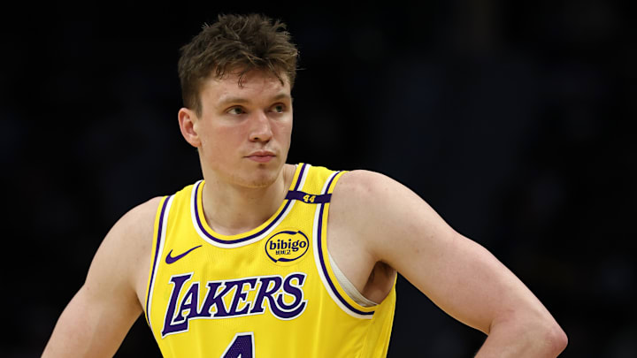 Los Angeles Lakers v Charlotte Hornets