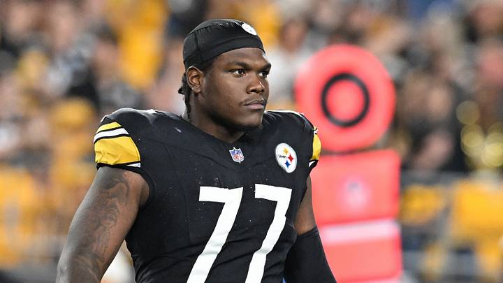 Pittsburgh Steelers offensive tackle Broderick Jones (77) against the New York Jets during the fourth quarter at Acrisure Stadium. Pittsburgh Steelers offensive tackle Broderick Jones (77) against the New York Jets during the fourth quarter at Acrisure Stadium.