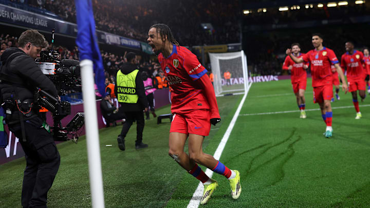 Chelsea FC v Paris Saint-Germain FC - UEFA Champions League 2025/26 Round of 16 Second Leg