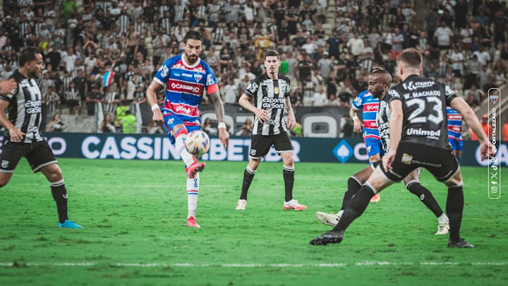 Com quatro gols, Juan Martín Lucero é o artilheiro do estadual