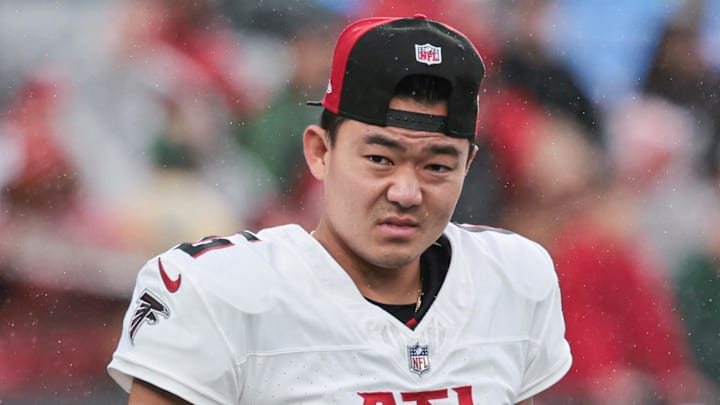 Atlanta Falcons place kicker Younghoe Koo