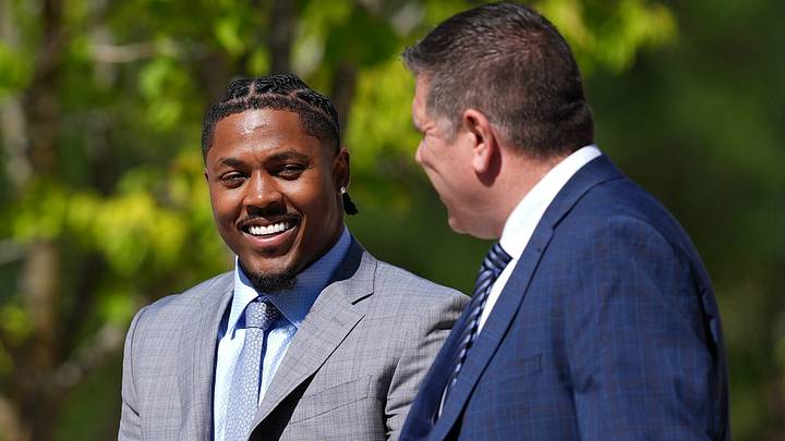 Green Bay Packers running back Josh Jacobs, left, leaves the Brown County Courthouse with his attorney Clarence Duchac III on Sept. 10, 2026, in Green Bay, Wis., after pleading no contest to misdemeanor battery and criminal damage to property charges after an incident in May. Green Bay Packers running back Josh Jacobs, left, leaves the Brown County Courthouse with his attorney Clarence Duchac III on Sept. 10, 2026, in Green Bay, Wis., after pleading no contest to misdemeanor battery and criminal damage to property charges after an incident in May.
