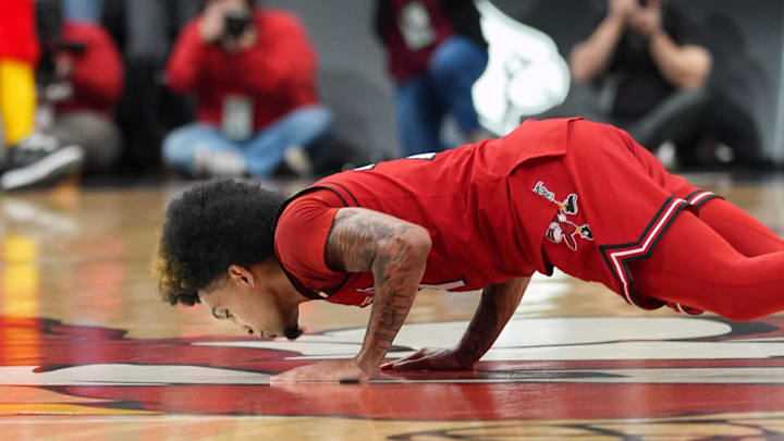 Louisville's guard Chucky Hepburn (24) kissed the floor after the win over Stanford Saturday at KFC Yum! Center.
March 8, 2025 Louisville's guard Chucky Hepburn (24) kissed the floor after the win over Stanford Saturday at KFC Yum! Center.
March 8, 2025