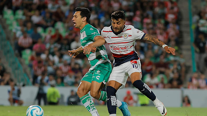 Alexis Vega y Cristian Calderón fueron perdonados por Chivas tras su indisciplina