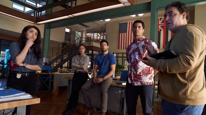 NCIS: HAWAII (10:00-11:00 PM) Julie White Guest Stars “Dies Irae” – When a figure from Tennant’s (Vanessa Lachey) CIA past re-emerges, the NCIS team seeks help from the most unlikely place to catch a killer who threatens to destroy everything Tennant has built. Part two of the season two finale. Pictured: Yasmine Al-Bustami as Lucy Tara, Vanessa Lachey as Jane Tennant, Noah Mills as Jesse Boone, Alex Tarrant as Kai Holman, and Jason Antoon as Ernie Malik. Photo: Karen Neal/CBS ©2023 CBS