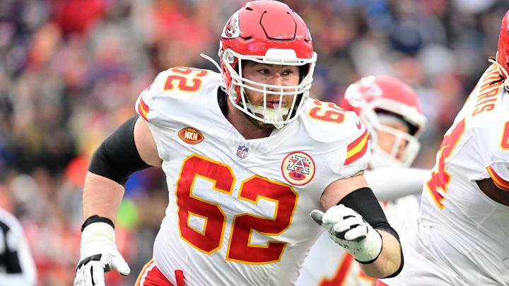 Dec 17, 2023; Foxborough, Massachusetts, USA; Kansas City Chiefs guard Joe Thuney (62)  in action during the first half against the New England Patriots at Gillette Stadium. Mandatory Credit: Eric Canha-USA TODAY Sports