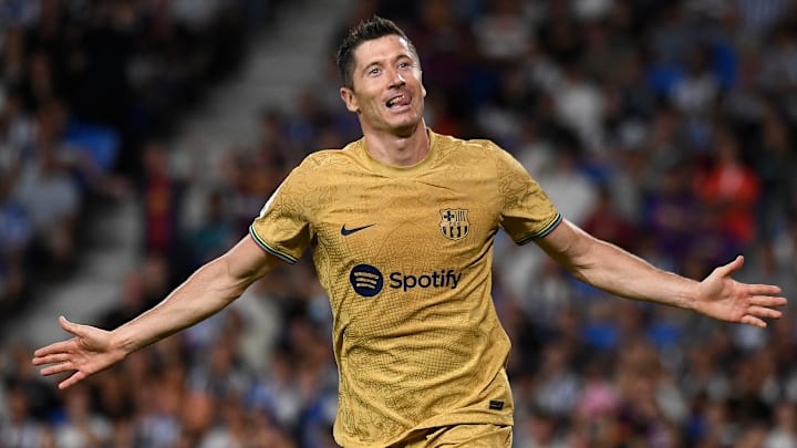 Diante da Real Sociedad, Lewandowski marcou seus dois primeiros gols como jogador do Barcelona Diante da Real Sociedad, Lewandowski marcou seus dois primeiros gols como jogador do Barcelona