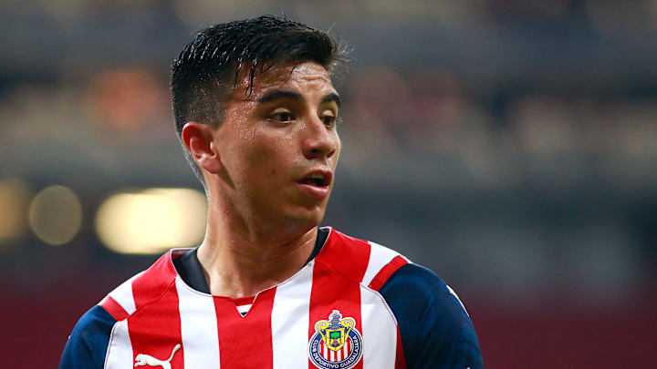 Fernando Beltrán no entraría en planes de Chivas