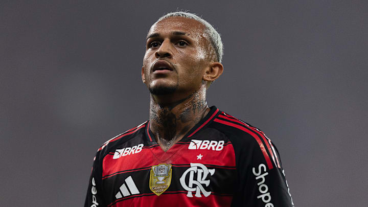 Flamengo v Internacional - Brasileirao 2025