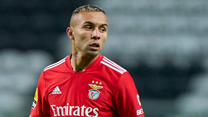 Do 'renascido' Cebolinha ao consolidado Firmino: os brasileiros que estarão em ação no embate entre Benfica e Liverpool.