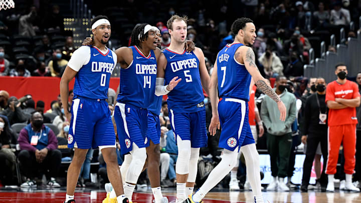 Luke Kennard y los Clippers remontaron desventaja de 35 puntos