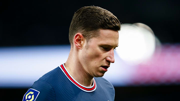 Julian Draxler va quitter le PSG pour rejoindre un club portugais. Julian Draxler va quitter le PSG pour rejoindre un club portugais.