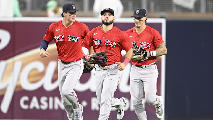 Aug 8, 2025; San Diego, California, USA; Boston Red Sox right fielder Roman Anthony (19), left, Wilyer Abreu (52), center, and Jarren Duran (16) leave the field after the Red Sox beat the San Diego Padres at Petco Park. Mandatory Credit: Denis Poroy-Imagn Images Aug 8, 2025; San Diego, California, USA; Boston Red Sox right fielder Roman Anthony (19), left, Wilyer Abreu (52), center, and Jarren Duran (16) leave the field after the Red Sox beat the San Diego Padres at Petco Park. Mandatory Credit: Denis Poroy-Imagn Images