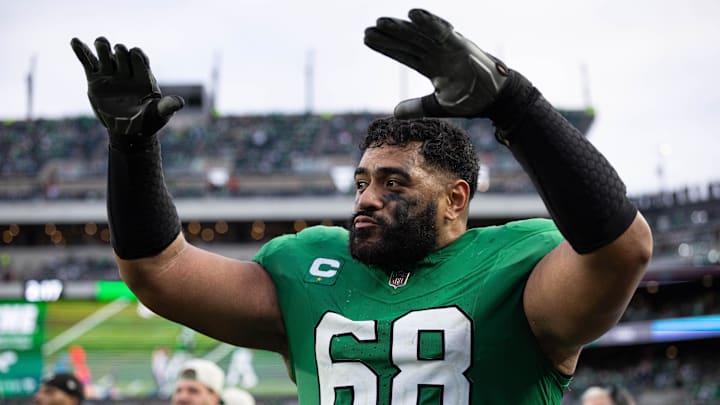 Dec 29, 2024; Philadelphia, Pennsylvania, USA; Philadelphia Eagles offensive tackle Jordan Mailata (68) reacts against the Dallas Cowboys at Lincoln Financial Field. Mandatory Credit: Bill Streicher-Imagn Images Dec 29, 2024; Philadelphia, Pennsylvania, USA; Philadelphia Eagles offensive tackle Jordan Mailata (68) reacts against the Dallas Cowboys at Lincoln Financial Field. Mandatory Credit: Bill Streicher-Imagn Images