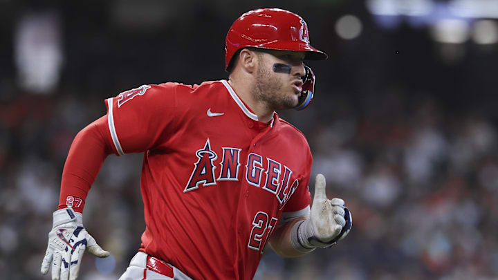 Mar 29, 2026; Houston, Texas, USA; Los Angeles Angels designated hitter Mike Trout (27) runs to first base on a single during the third inning against the Houston Astros at Daikin Park. Mandatory Credit: Troy Taormina-Imagn Images Mar 29, 2026; Houston, Texas, USA; Los Angeles Angels designated hitter Mike Trout (27) runs to first base on a single during the third inning against the Houston Astros at Daikin Park. Mandatory Credit: Troy Taormina-Imagn Images