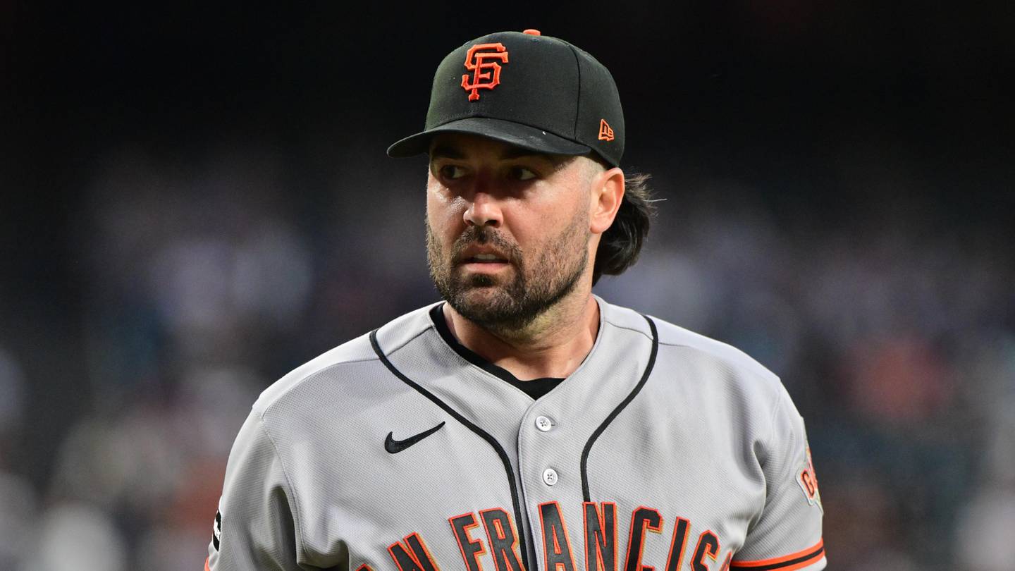 Giants Pitcher Robbie Ray's Fantasy Value Skyrockets In Mock