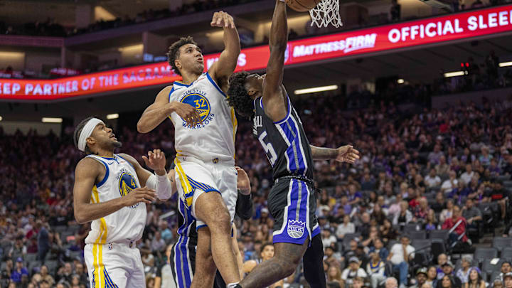 Oct 15, 2023; Sacramento, California, USA; Sacramento Kings guard Davion Mitchell (15) shoots a