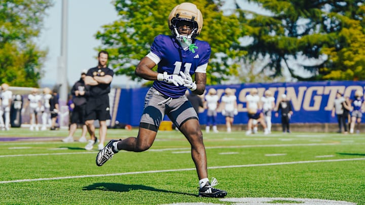 Marcus Harris draws a bead on the football during spring practice. 