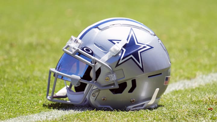 Jul 27, 2023; Oxnard, CA, USA; A Dallas Cowboys helmet with Oakley visor at training camp at Marriott Residence Inn-River Ridge Playing Fields. Mandatory Credit: Kirby Lee-Imagn Images