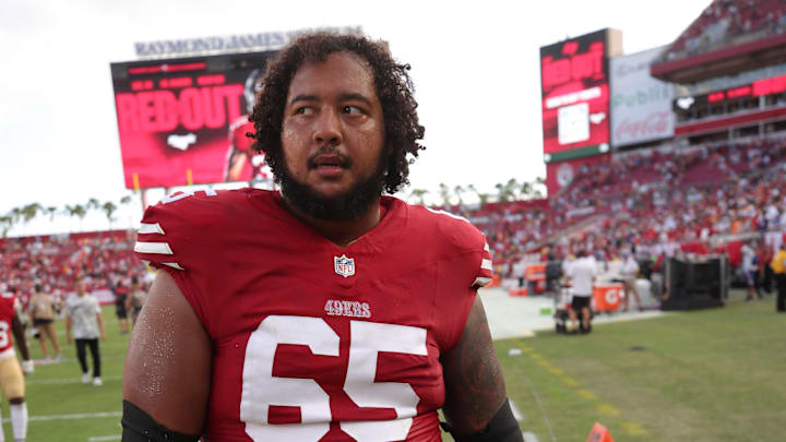 San Francisco 49ers offensive guard Aaron Banks (65)