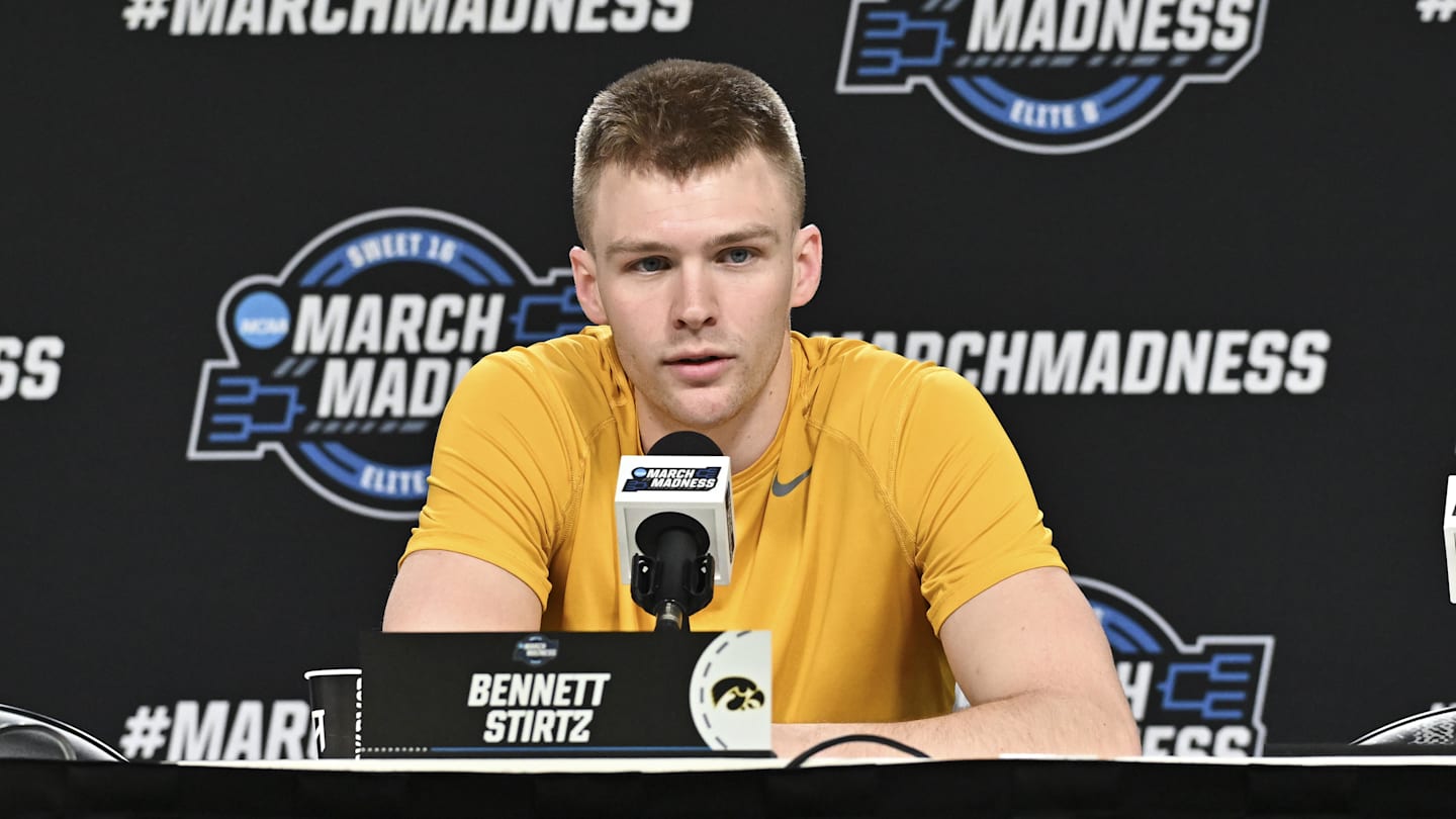Bennett Stirtz Sends Message to Iowa's Next Generation Players