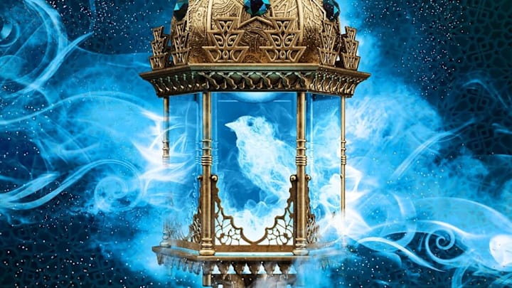 The Ashfire King by Chelsea Abdullah (The Sandsea Trilogy #2).