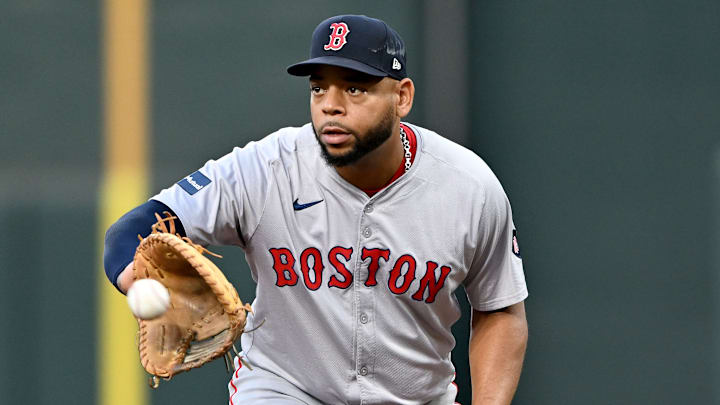 Dominic Smith pactó un acuerdo de ligas menores con los Yankees 