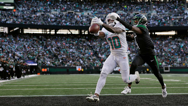 Miami Dolphins v New York Jets