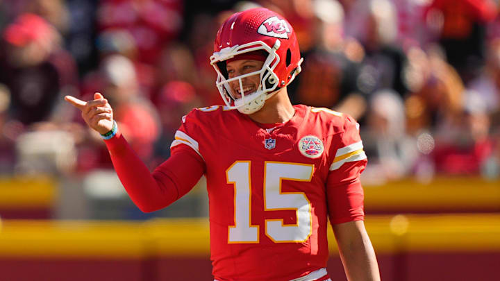 Oct 19, 2025; Kansas City, Missouri, USA; Kansas City Chiefs quarterback Patrick Mahomes (15) gestures during the first half of the game against the Las Vegas Raiders at GEHA Field at Arrowhead Stadium. Mandatory Credit: Jay Biggerstaff-Imagn Images Oct 19, 2025; Kansas City, Missouri, USA; Kansas City Chiefs quarterback Patrick Mahomes (15) gestures during the first half of the game against the Las Vegas Raiders at GEHA Field at Arrowhead Stadium. Mandatory Credit: Jay Biggerstaff-Imagn Images