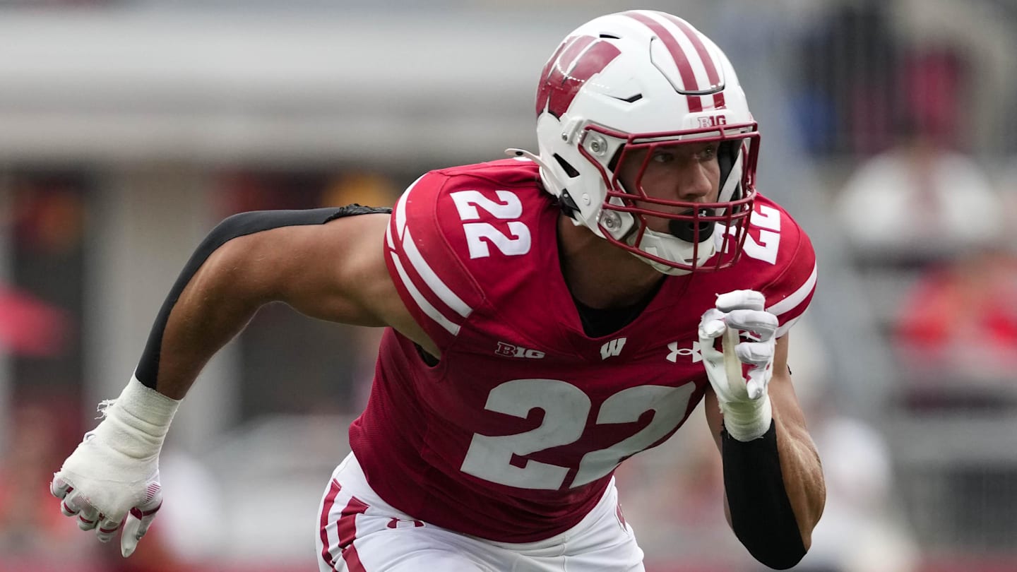 Wisconsin Badgers pass rusher already boosting his NFL Draft stock at Shrine Bowl practice