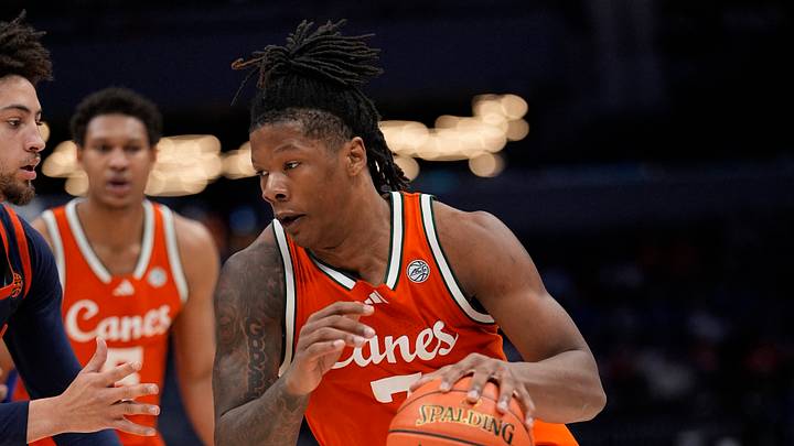 Mar 13, 2026; Charlotte, NC, USA; Miami Hurricanes forward Shelton Henderson (7) goes to the basket against the Virginia Cavaliers during the second half at Spectrum Center. Mandatory Credit: Jim Dedmon-Imagn Images Mar 13, 2026; Charlotte, NC, USA; Miami Hurricanes forward Shelton Henderson (7) goes to the basket against the Virginia Cavaliers during the second half at Spectrum Center. Mandatory Credit: Jim Dedmon-Imagn Images