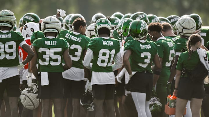 Jul 25, 2025; Florham Park, NJ, USA; New York Jets players huddle during training camp at Atlantic Health Jets Training Center. Mandatory Credit: John Jones-Imagn Images