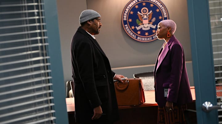 THE IRRATIONAL -- "Collateral Damage" Episode 201 -- Pictured: (l-r) Jesse L. Martin as Alec Mercer, Travina Springer as Kylie -- (Photo by: Sergei Bachlakov/NBC)