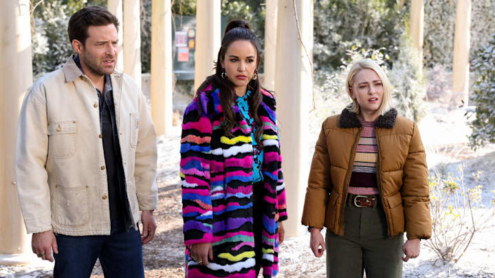 GROSSE POINTE GARDEN SOCIETY -- "Bad Seeds" Episode 113 -- Pictured: (l-r) Ben Rappaport as Brett, Melissa Fumero as Birdie, AnnaSophia Robb as Alice -- (Photo by: Matt Miller/NBC)