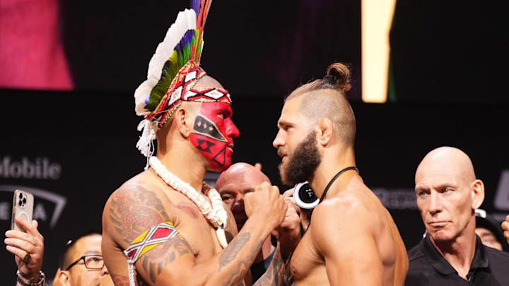 Alex Pereira vs. Jiri Prochazka