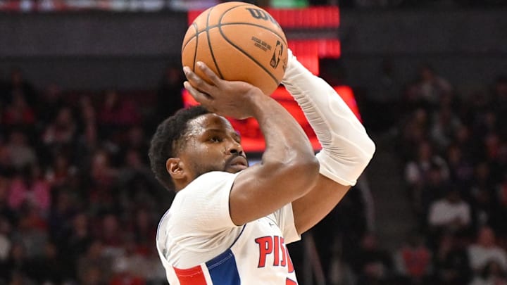 Apr 4, 2025; Toronto, Ontario, CAN; Detroit Pistons guard Malik Beasley (5) shoots the ball against the Toronto Raptors in the first half at Scotiabank Arena. Mandatory Credit: Dan Hamilton-Imagn Images Apr 4, 2025; Toronto, Ontario, CAN; Detroit Pistons guard Malik Beasley (5) shoots the ball against the Toronto Raptors in the first half at Scotiabank Arena. Mandatory Credit: Dan Hamilton-Imagn Images