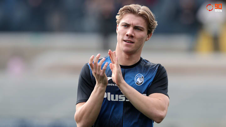 Hojlund is heading to Man Utd