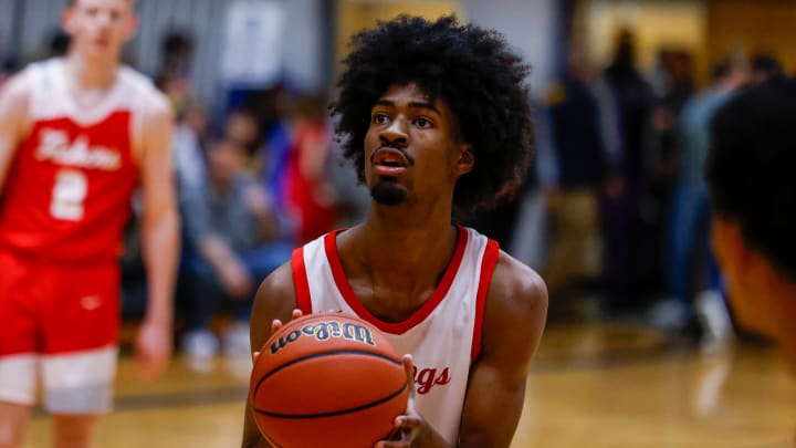 Homewood-Flossmoor 2025 shooting guard Bryce Heard Homewood-Flossmoor 2025 shooting guard Bryce Heard