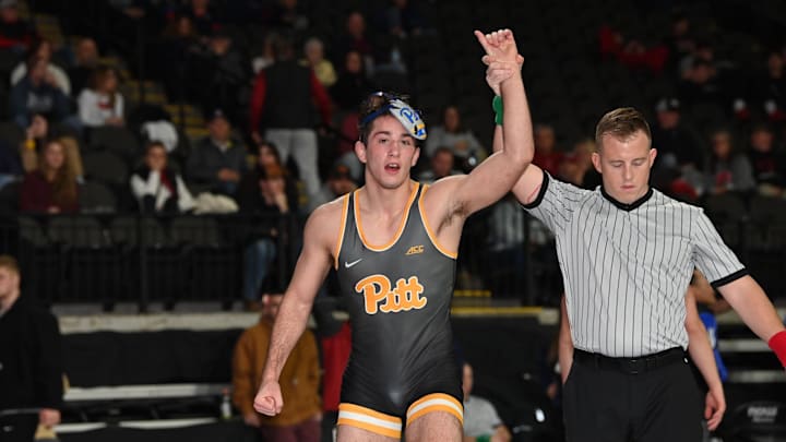 Pitt Wrestling 157-pounder Dylan Evans
