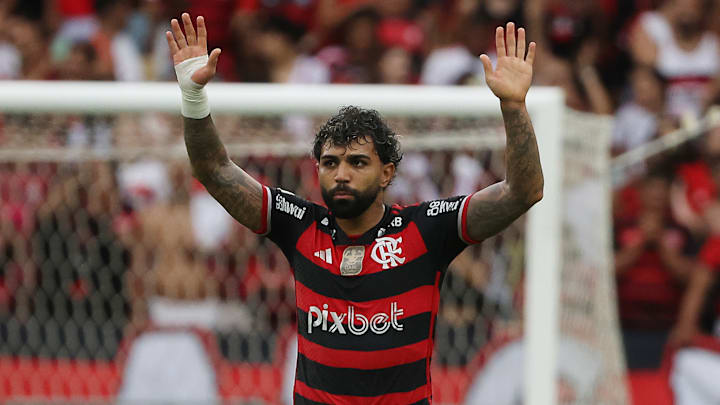 Gabigol se despediu do Flamengo em grande estilo no Maracanã Gabigol se despediu do Flamengo em grande estilo no Maracanã