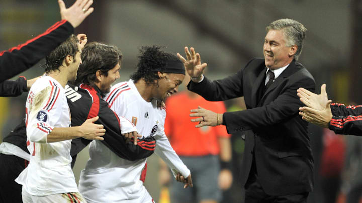 Técnico dirigiu Ronaldinho Gaúcho nos tempos de Milan