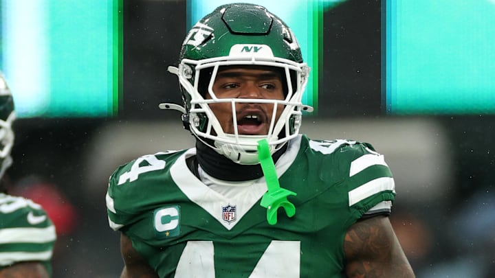 New York Jets linebacker Jamien Sherwood (44) during the first half at MetLife Stadium.