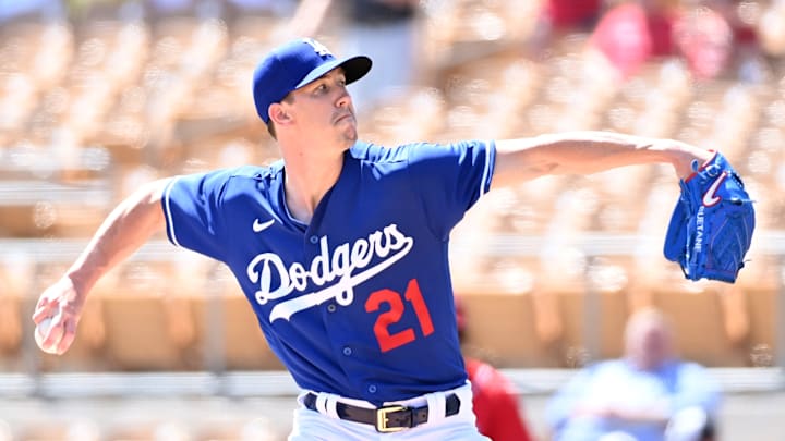 Walker Buehler lanzará hoy por los Dodgers