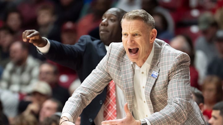 Jan 27, 2026; Tuscaloosa, AL, USA; Alabama head coach Nate Oats yells to his team as they play Missouri at Coleman Coliseum. Mandatory Credit: Gary Cosby Jr.-Tuscaloosa News Jan 27, 2026; Tuscaloosa, AL, USA; Alabama head coach Nate Oats yells to his team as they play Missouri at Coleman Coliseum. Mandatory Credit: Gary Cosby Jr.-Tuscaloosa News